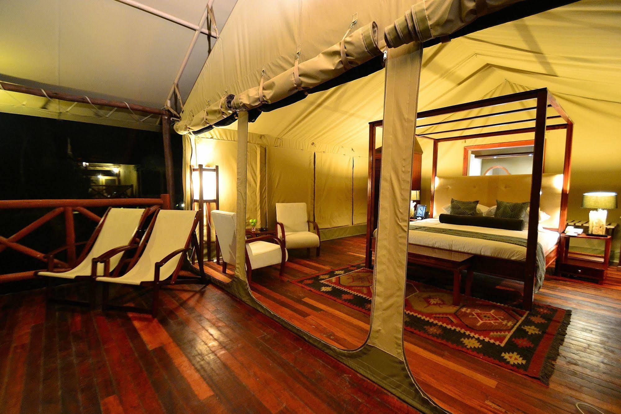 Kiboko Luxury Camp Hotel Naivasha Ngoại thất bức ảnh